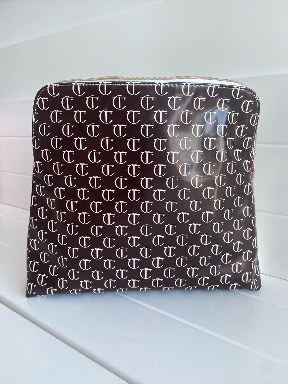 Charlotte Tilbury Monogram Cosmetic make-up Pouch bag Logo Print